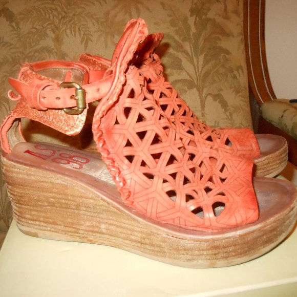 extra wide ladies flat shoes